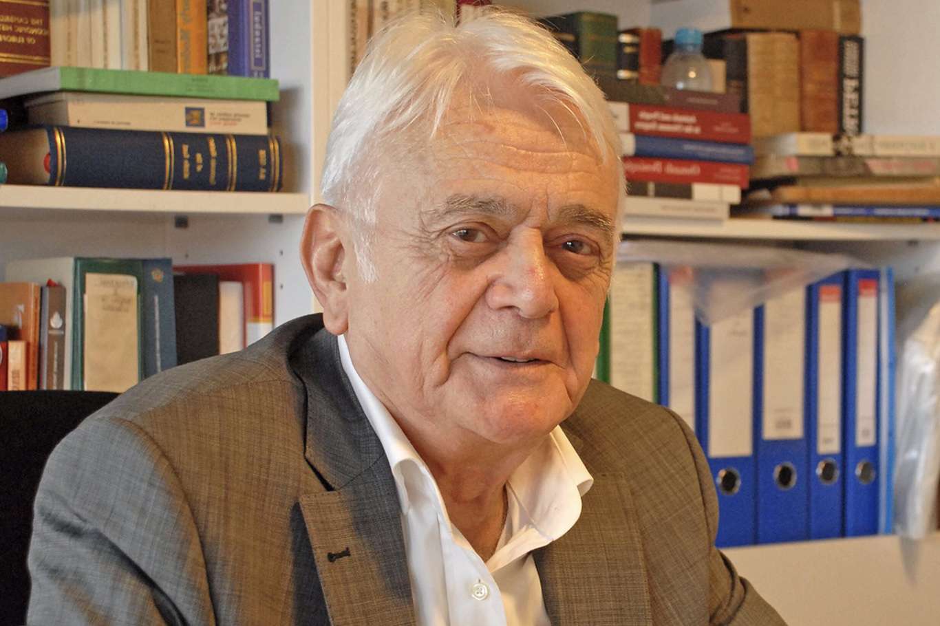 Tarihçi Mehmet Genç vefat etti
